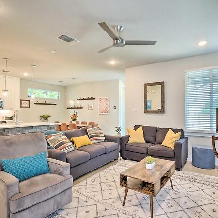 Gorgeous Georgetown Home, Walk To The Square! Экстерьер фото