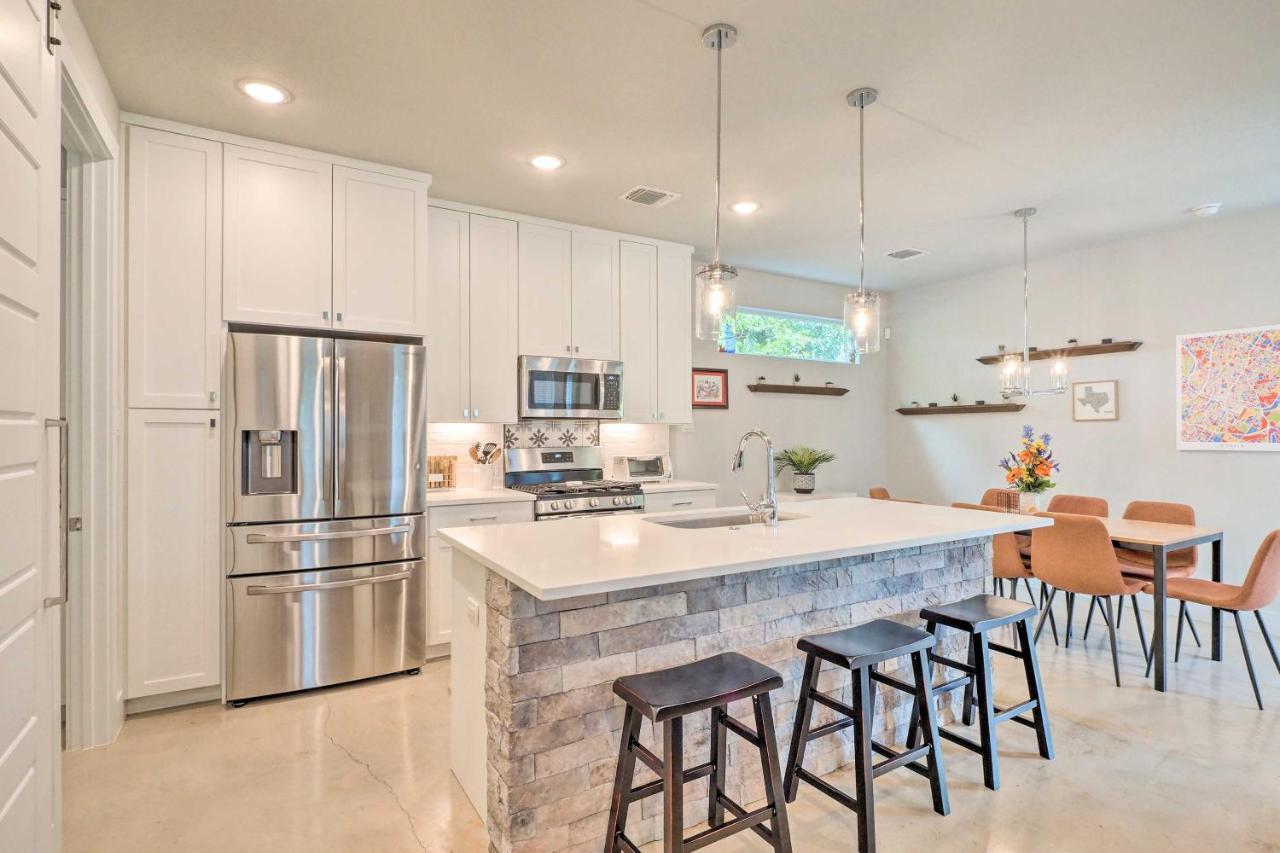 Gorgeous Georgetown Home, Walk To The Square! Экстерьер фото